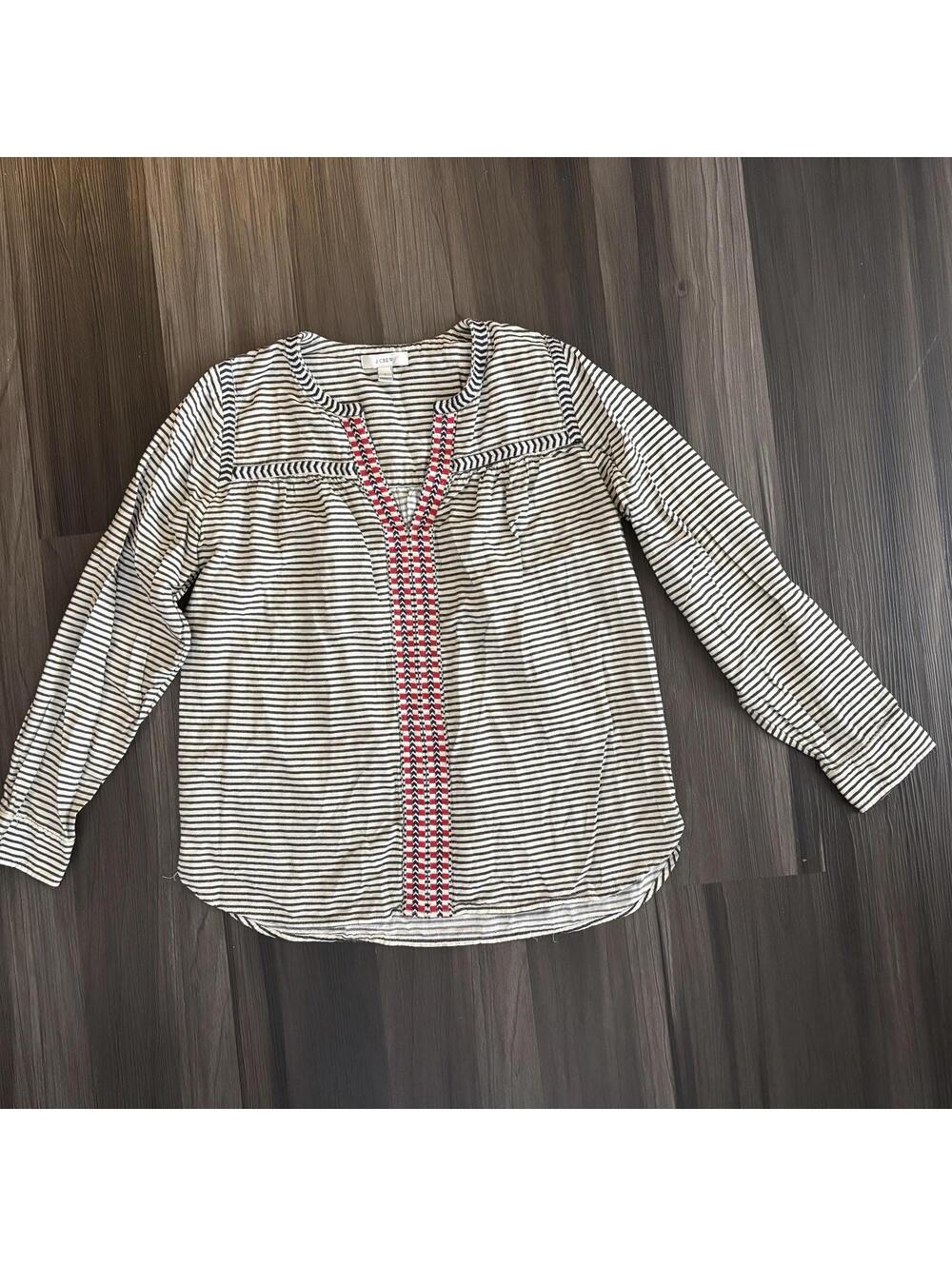 J Crew Popover Top Women’s Blouse Size 4 Striped Embroidered Long Sleeve Gray - Picture 2 of 7